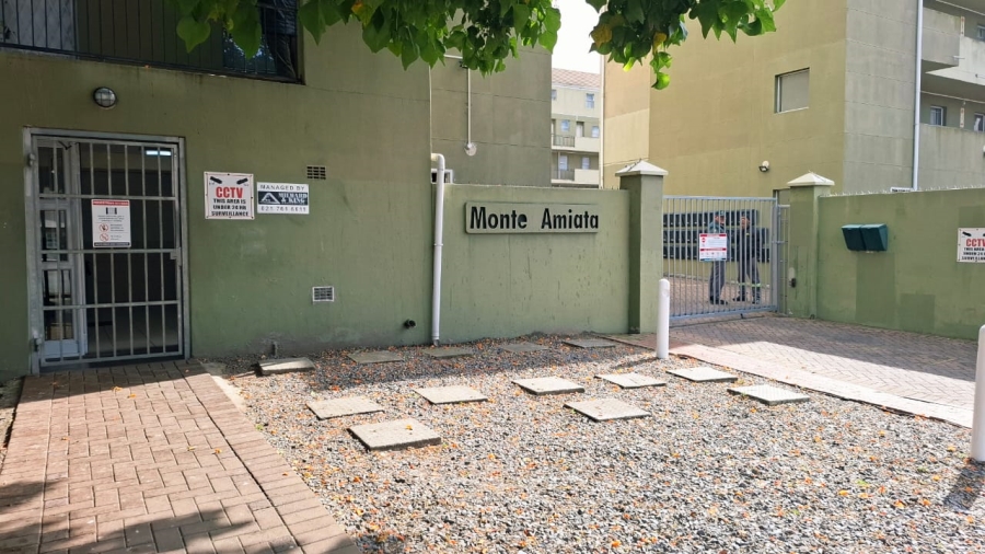 1 Bedroom Property for Sale in Fairfield Estate Western Cape